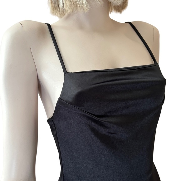 Fashion Nova Dress Simple Things in Life Satin Mini Bodycon Black GD1717 - Picture 6 of 12
